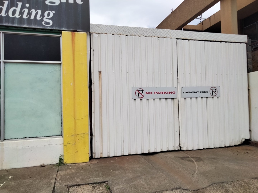  Bedroom Property for Sale in Bloemfontein Free State